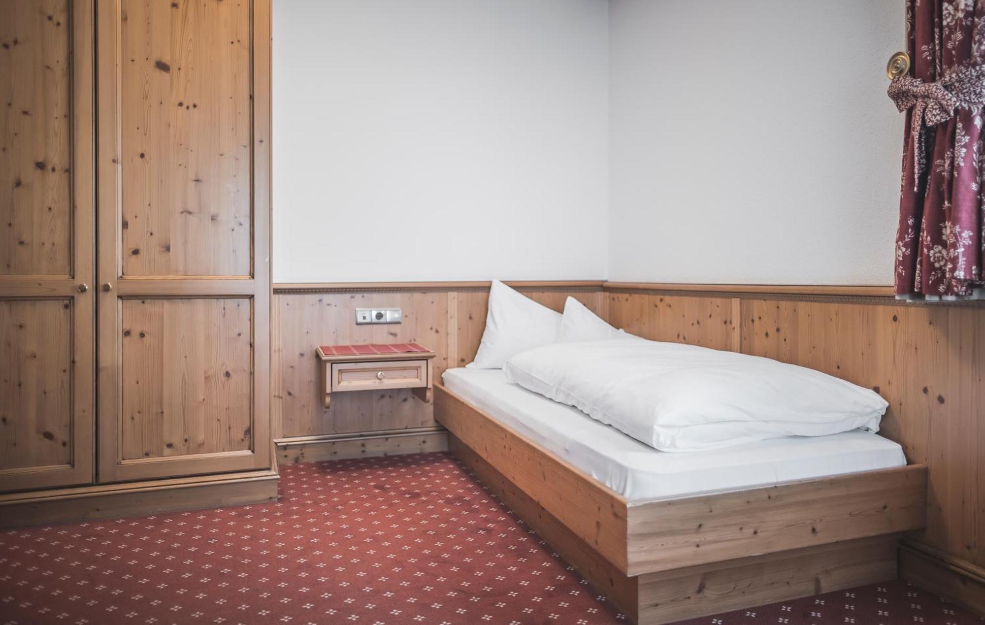 Alpenblick Hotel Sexten