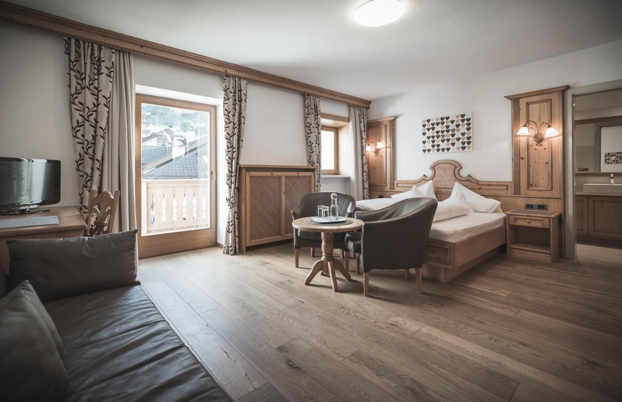 Hotel Alpenblick 4*